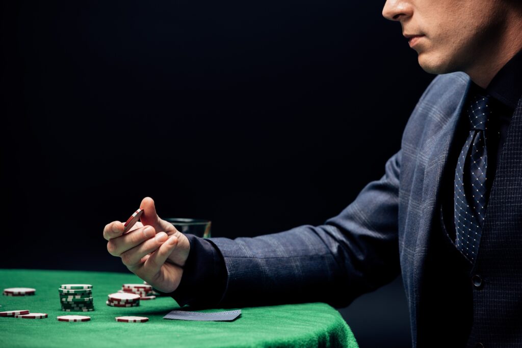 Common Mistakes to Avoid When Playing Poker